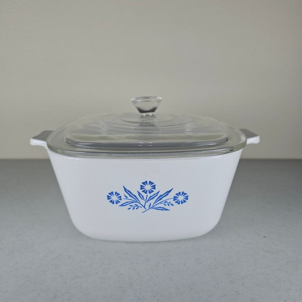 Vintage‎ CorningWare BLUE CORNFLOWER 1.75 Quart P-1-3/4-B With Lid